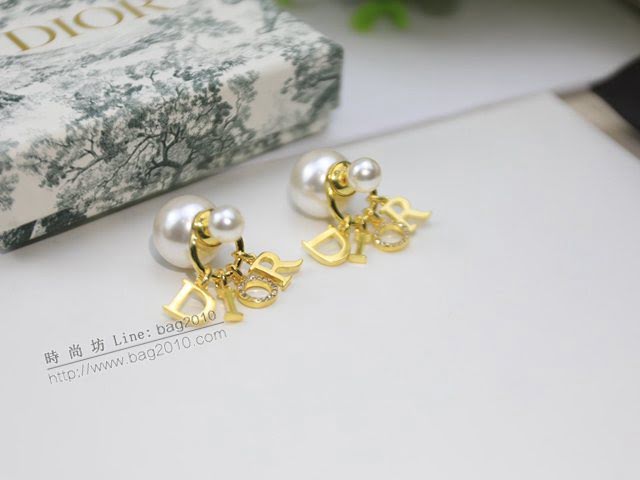 Dior飾品 迪奧經典熱銷款CD珍珠耳環耳釘  zgd1391